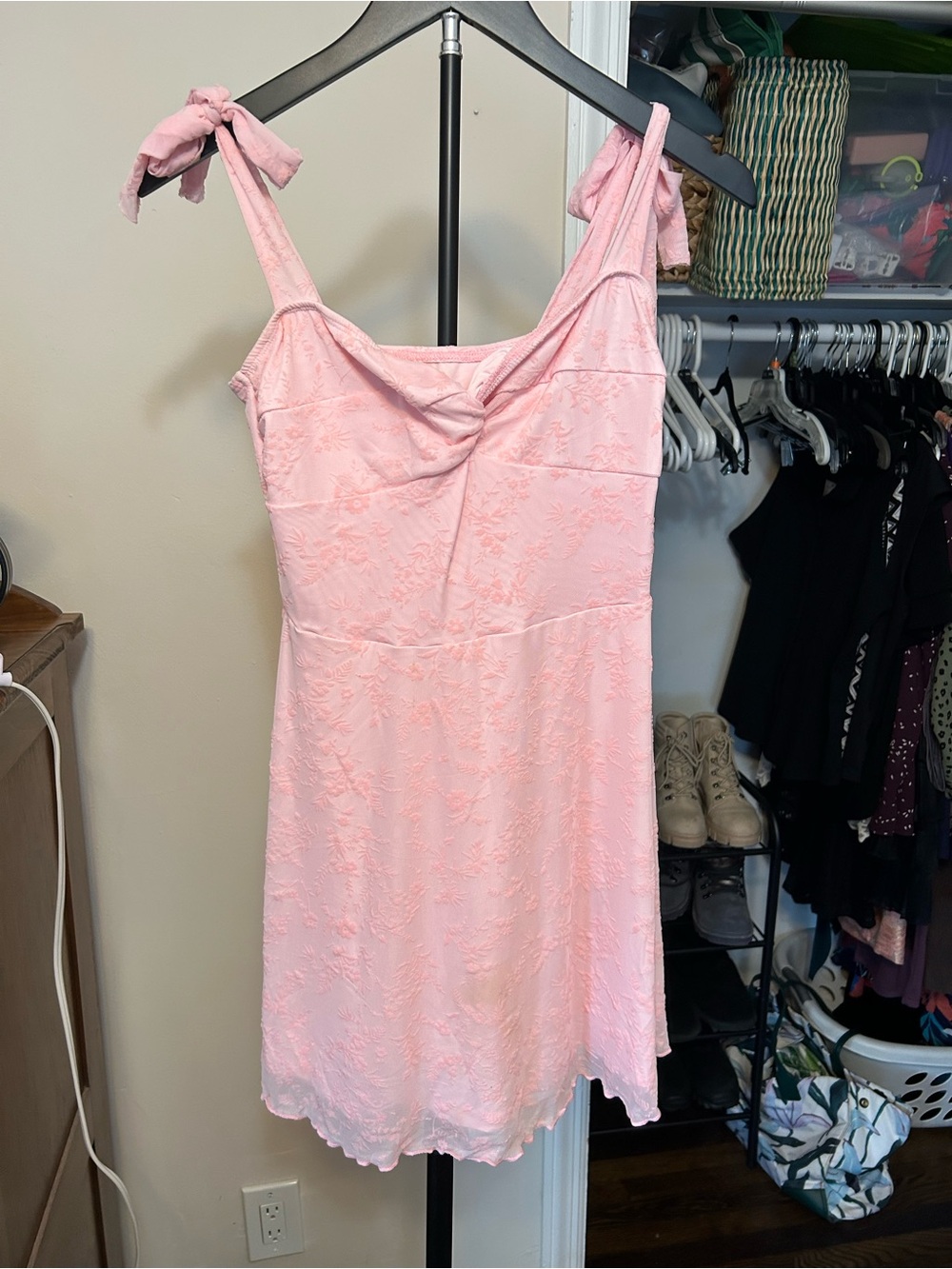 Pink Tie-Shoulder Lace A-Line Dress